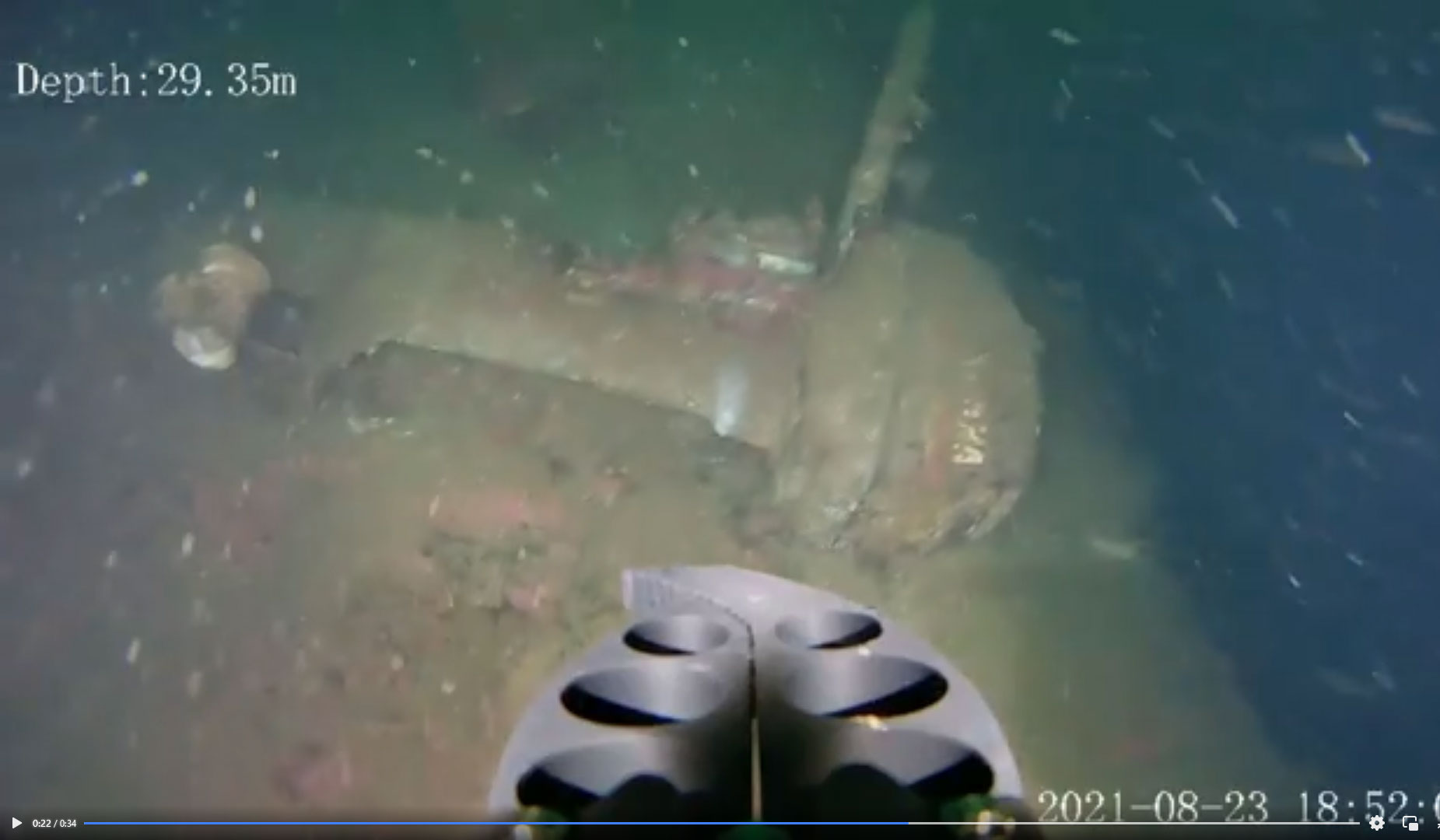 underwater-drone-treasure-hunting-outboard-motor.jpg